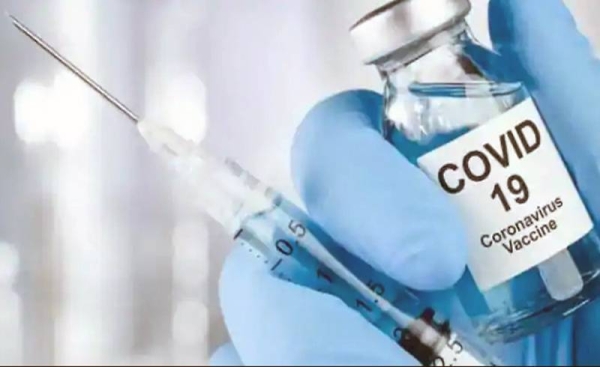 Blood clot and stroke risks from vaccines ‘much lower’ than those from COVID-19