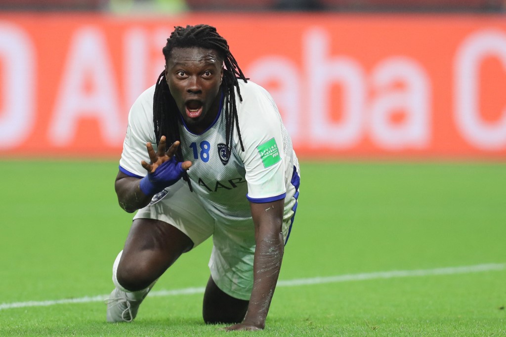 Saudi football reacts with affection and sadness for departing Bafetimbi Gomis