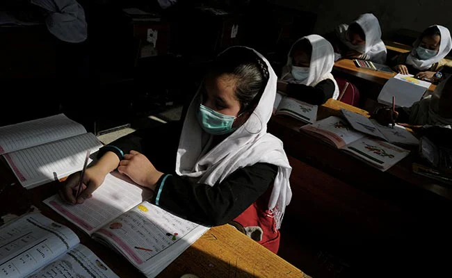 Taliban To Open High Schools For Girls Next Week