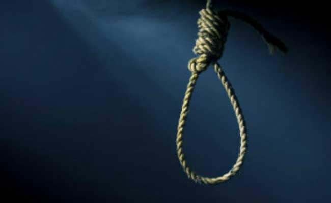 Iran Hangs 12 Baluchi Prisoners In One Day: Report