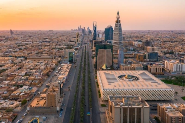 Riyadh Municipality cuts electricity, water to 605 violating sites run by expatriates
