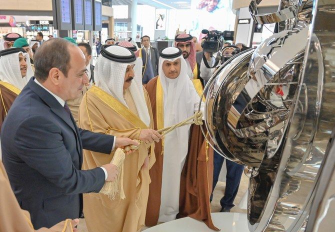 Bahrain’s King, Egyptian President officially open Bahrain International Airport’s new passenger terminal