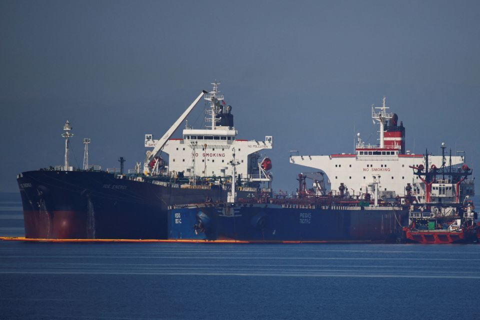 Iran tanker retrieves oil seized by U.S., set to leave Greece