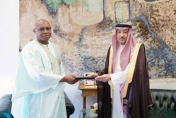 King Salman receives written message from Guinea’s Col. Doumbouya