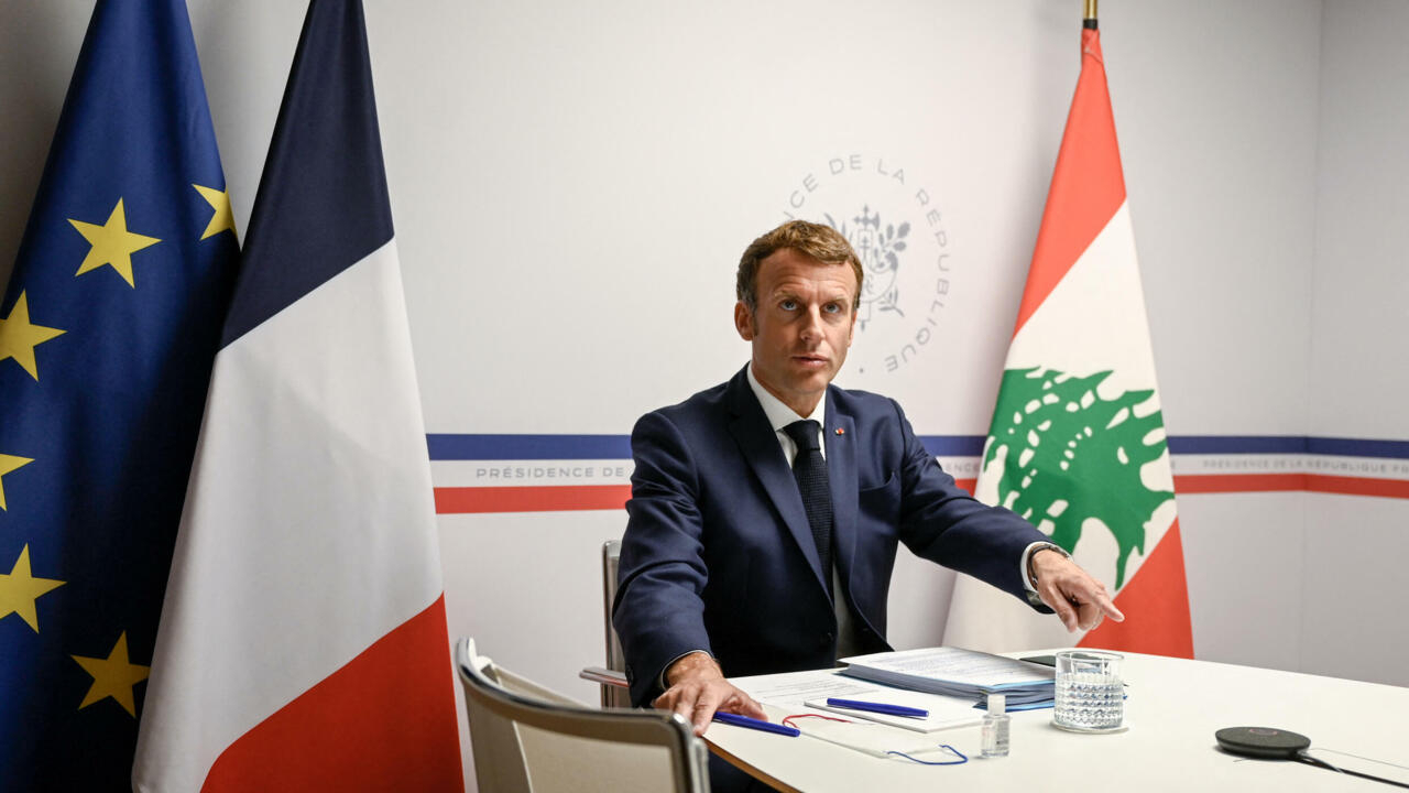 France's Macron says Lebanon must change leadership to break deadlock
