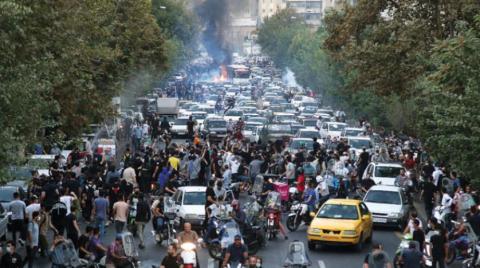 Iran’s Protest Movement and the Future of the Regime