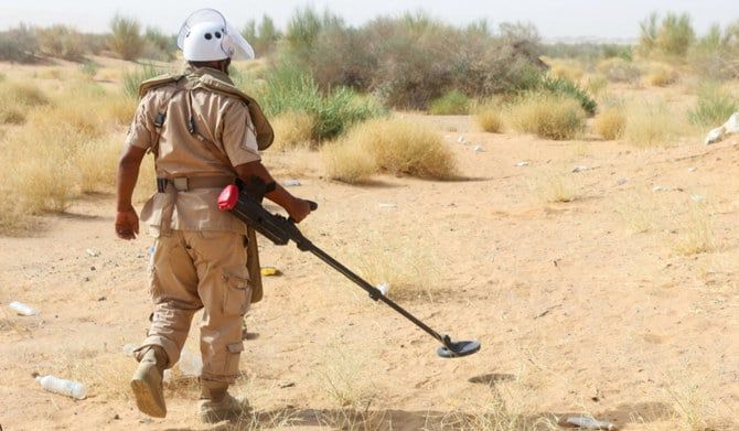 Deminers in Yemen discover two minefields in western Hodeidah province