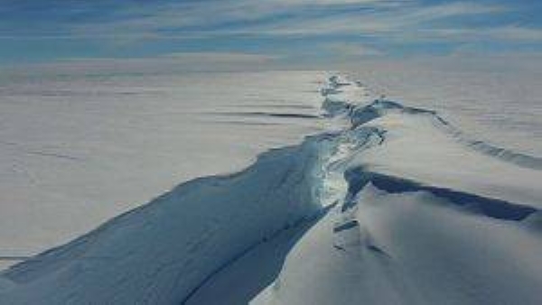 London-sized iceberg breaks off Antarctica but scientists aren’t worried