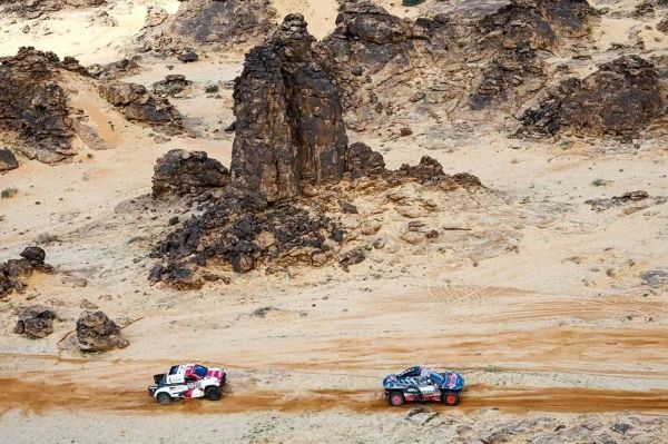 Al-Attiyah wins Dakar 2023 Stage 5 to increase lead