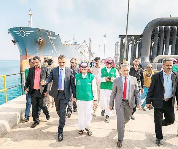 Third batch of Saudi oil derivatives grant arrives in Aden