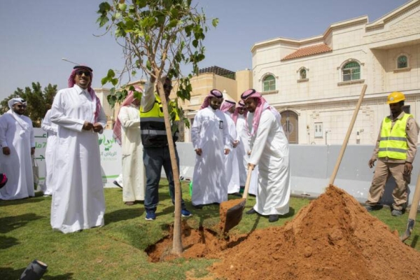 Afforestation of Al-Jazirah district begins as part of ‘Green Riyadh’ program
