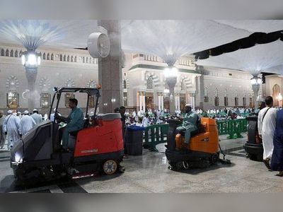 Prophet’s Mosque sterilized 5 times a day during Ramadan