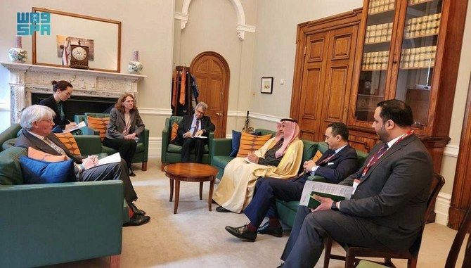 KSrelief supervisor general meets British Minister of State for Development and Africa