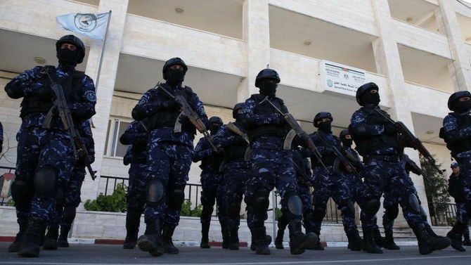 Palestinian police set up team to combat string of armed robberies