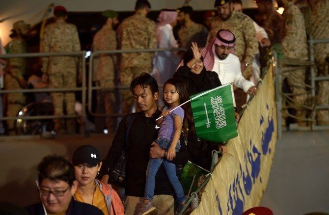 Second Saudi ship to evacuate hundreds of Yemenis from Sudan