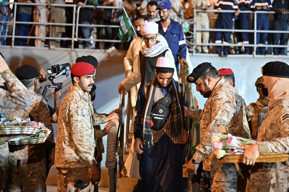 Another 200 people arrive in Jeddah from Sudan on Wednesday in latest Saudi evacuation operation