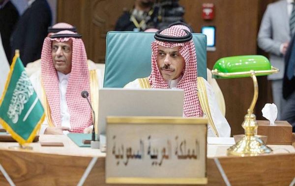 Prince Faisal takes part in Arab League meet; discusses Sudan, Syria