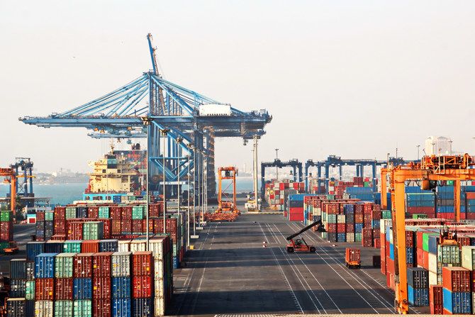 Saudi Arabia ramps up infrastructure to become a global logistics hub