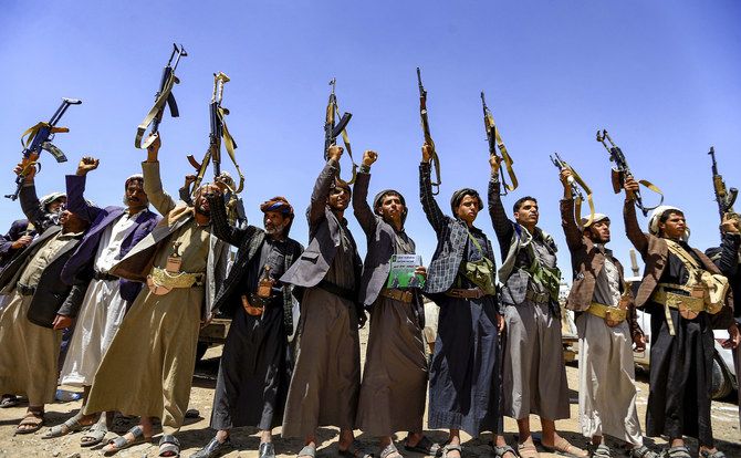 Houthis abduct at least 40 people from Yemeni village