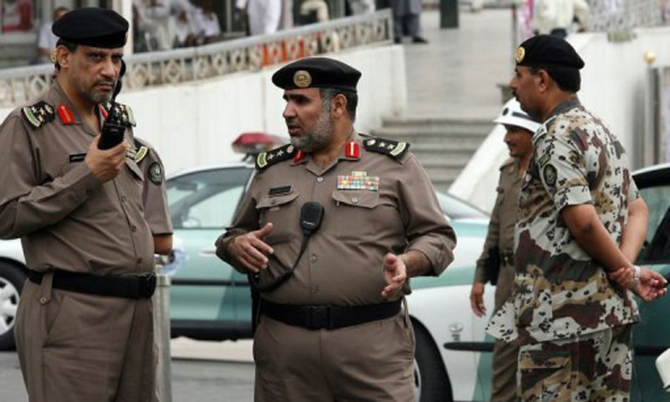 Saudi police arrest 11 suspects in drug bust