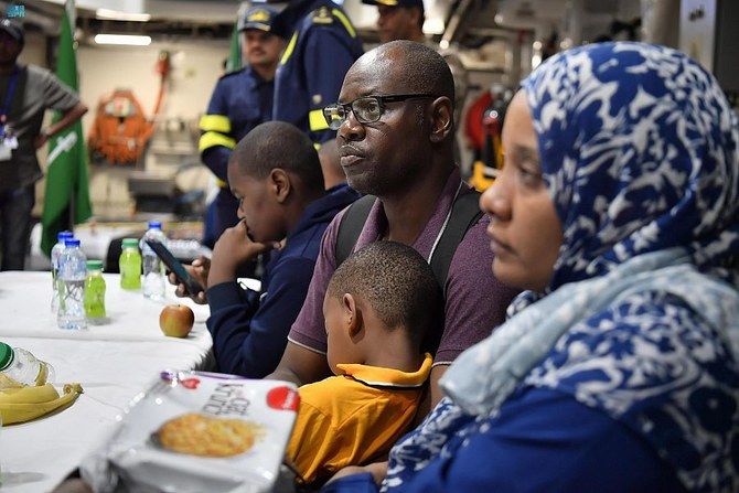 Saudi citizen, over 1,700 foreign evacuees arrive in Jeddah from Sudan