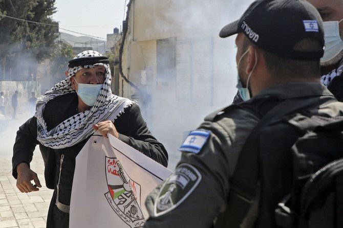 Palestinian PM calls on UNESCO to prevent Israeli settlement in historic village