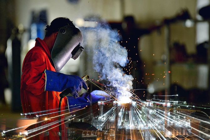 Number of industrial units in Saudi Arabia surpasses 10,000, latest figures show