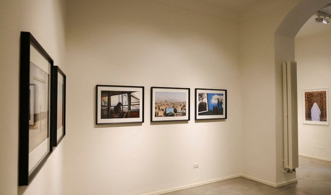 Photo exhibition reveals lives of women in Iran