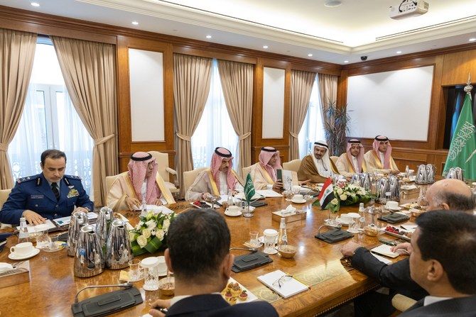 Saudi foreign minister meets counterparts before Arab League summit