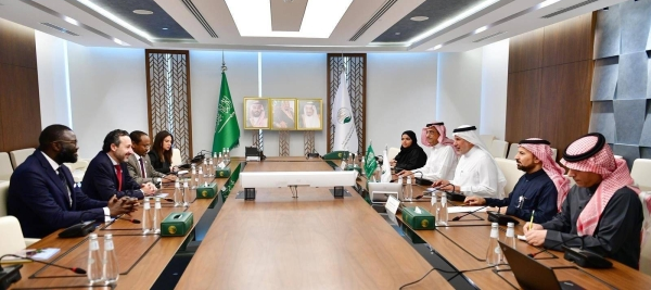 Saudi's KSrelief Facilitates ICRC's Operations in Numerous Hospitals in Gaza, Confirms Mardini

Dr. Abdullah Al-Rabeeah of the King Salman Humanitarian Aid and Relief Center (KSrelief) met with ICRC Director-General Robert Mardini in Riyadh
