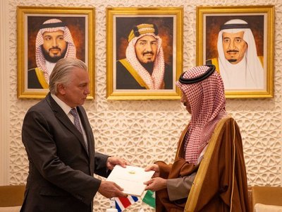 Saudi Crown Prince Receives Letter from President of Costa Rica