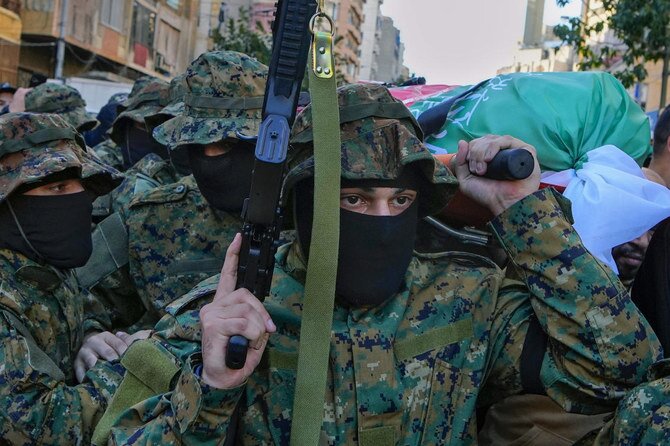جماعة الإسلامية: اشتباكات مميتة بين الجماعة اللبنانية المتشددة وإسرائيل والتنسيق مع حماس