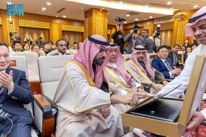 السعودية والصين تطلقان جائزة ثقافية وشراكة في صناعة الأفلام