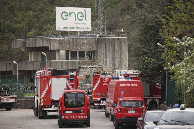 انفجار في محطة توليد الكهرباء الإيطالية يقتل أربعة على الأقل ويترك خمسة مفقودين