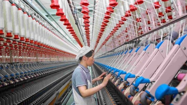 China's Economy Surges Ahead with 5.3% Q1 Growth, Boosted by High-Tech Manufacturing