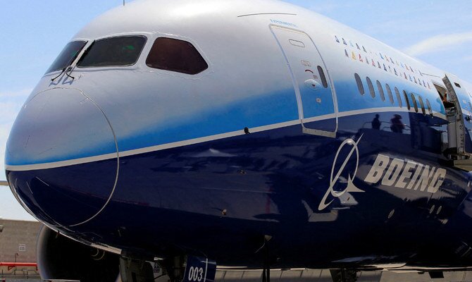 بوئنگ نے 787 اور 777 طیاروں میں خلا اور تھکاوٹ کے مسائل کے الزامات کے درمیان حفاظتی طریقوں کا دفاع کیا