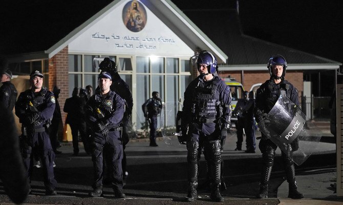 משטרת אוסטרליה מכריזה על פיגוע בכנסייה בסידני כעל פיגוע טרור בעל מניע דתי