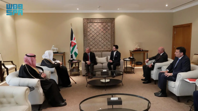 Saudi Arabia's Shoura Council Speaker Dr. Abdullah bin Mohammed Al-Asheikh Meets Jordan's King Abdullah II: Strengthening Parliaments' Cooperation and Historical Ties