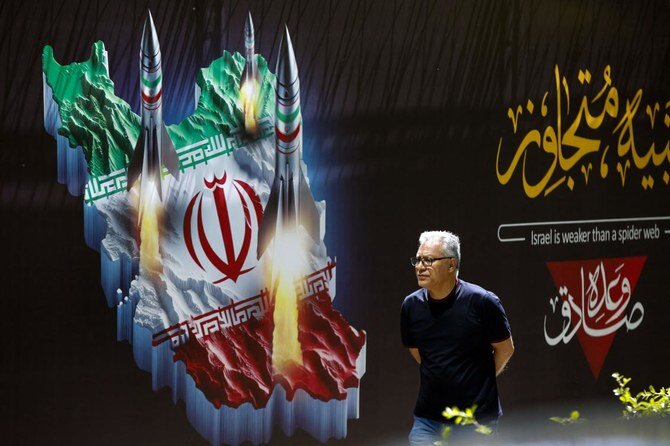 Hinihimok ng Pambansang Komunidad ang Pagbawas ng Pag-igting Pagkatapos ng Naipadalang Israeli Strikes sa mga Iranian Site