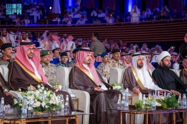 हज और उमराह मंत्री डॉ. तौफीक अल-रबियाह: 19 मिलियन से अधिक आगंतुक अल-रौदा अल-शरीफ; उमराह और ज़ीराह फोरम का उद्घाटन मदीना के अमीर प्रिंस सलमान बिन सुल्तान के तत्वावधान में किया गया
