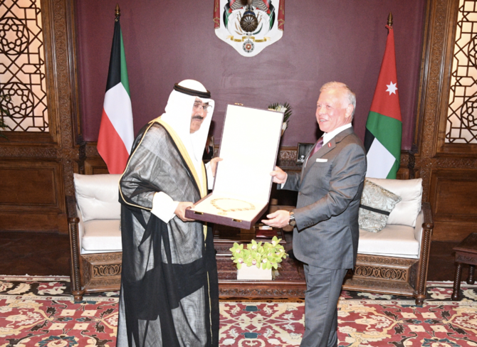 Emir of Kuwait's Two-Day State Visit to Jordan: Warm Welcome, Formal Discussions, and Banquet