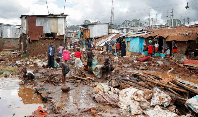 فيضانات وانهيارات أرضية في تنزانيا وشرق أفريقيا بسبب النينيو: 155 قتيلاً على الأقل و236 جريحاً و200000 مصاب