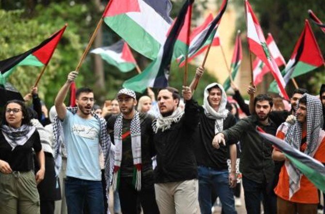 Hundreds of Lebanese University Students Protest Israel's Bombardment of Gaza, Call for Ceasefire and Solidarity