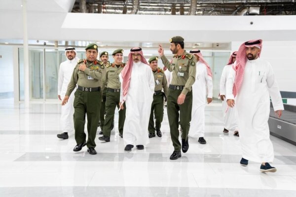 Lt. Gen. Al-Yahya Visits NEOM: Reviews Contactless eGates and Collaborates on Advanced Travel Tech