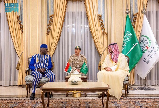 Saudi Arabia and Burkina Faso Discuss Military Cooperation and Regional Issues: Prince Khalid bin Salman Meets Kassoum Coulibaly