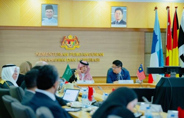 Saudi Minister's Visit to Malaysia: Boosting Trade, SME Cooperation, and Innovation