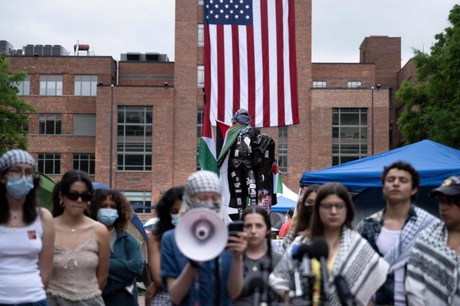 מחאה פרו-פלסטינית: עשרות נעצרו באוניברסיטת ג'ורג' וושינגטון, אוניברסיטת שיקגו