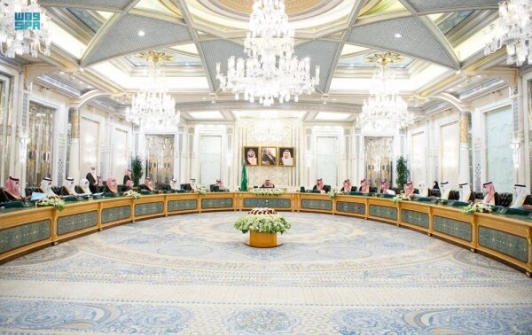 الملك سلمان يرأس جلسة مجلس الوزراء: التعاون الدولي في مجال الطاقة والاستدامة في المملكة العربية السعودية يتقدم
