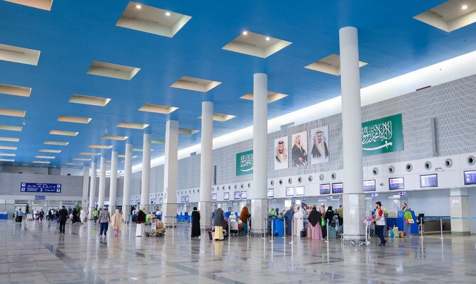 जेद्दाह हवाई अड्डे 2024 हज सीजन के दौरान 1.2 मिलियन तीर्थयात्रियों के लिए तैयार: सीईओ माज़ेन बिन मोहम्मद जौहर ने लाउंज और सुविधाओं के पूर्ण संचालन की घोषणा की