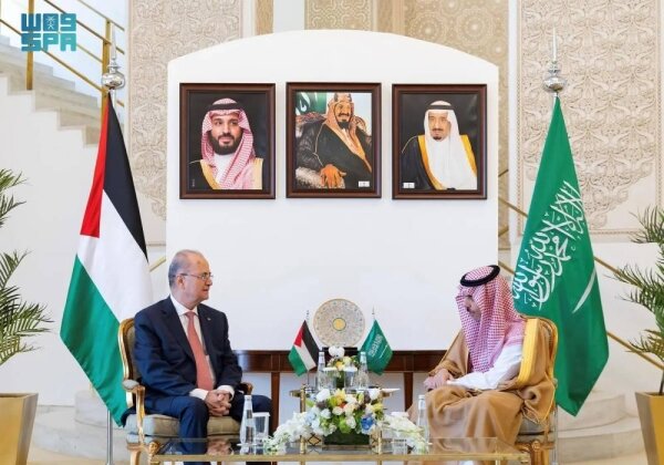 Saudi Prince Faisal Meets with Palestine's PM and Foreign Minister: Discussing Gaza, Rafah, and Bilateral Relations